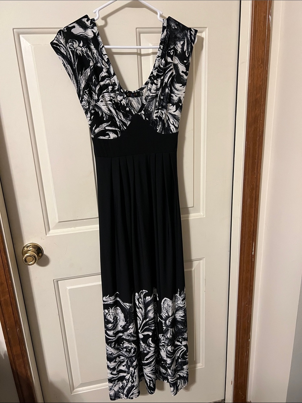 Black & White Floral Empire Waist Maxi Dress